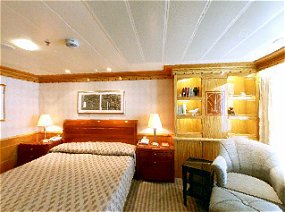 Another angle of our cabin